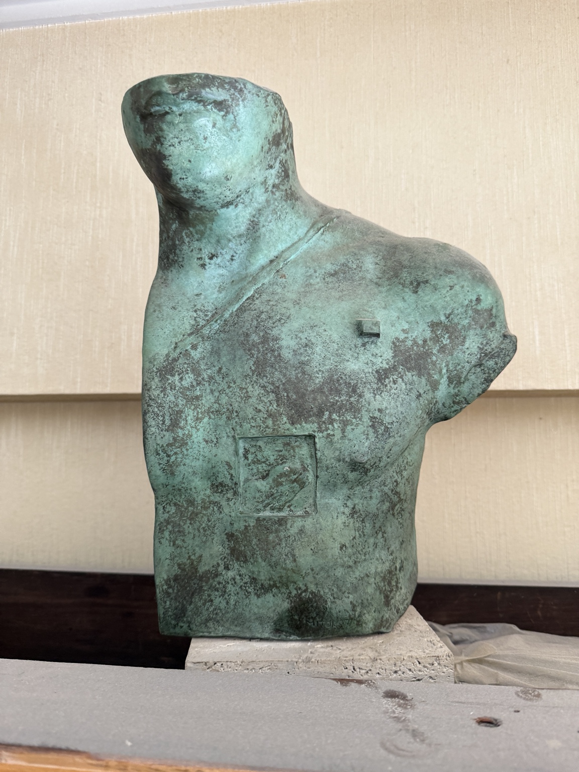 Sculpture en bronze à patine vert-de-gris